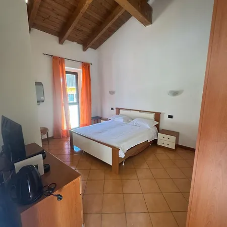 Emma Di * فيفيروني